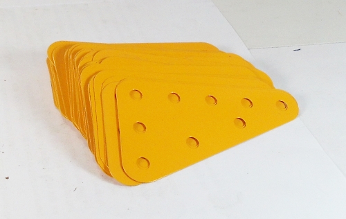 50 x Triangular Flexible Plate 5x3 holes, UK Yellow